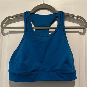 Lululemon running sports bra size 10